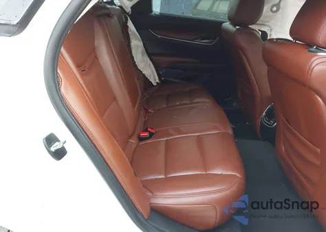 2015 Cadillac Xts Premium z USA, uszkodzony, nr VIN 2G61P5S3XF9284520